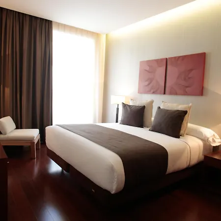 Carris Ribeira Hotel