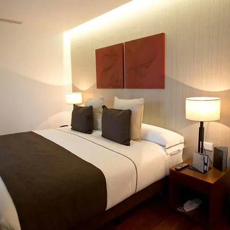 Carris Ribeira Hotel Porto