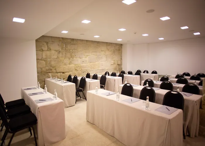 Carris Ribeira Hotel Porto