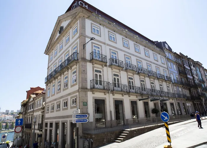 Hotel Carris Ribeira 4*