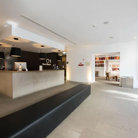 Hotell Carris Ribeira Oporto