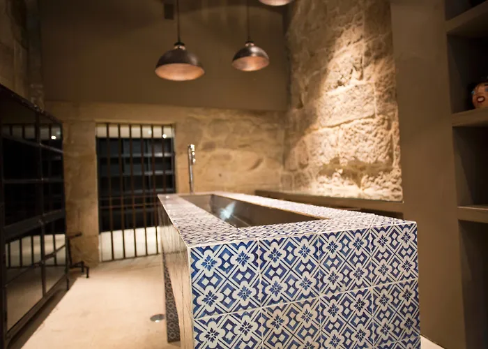 カリス リベイラ ポルト