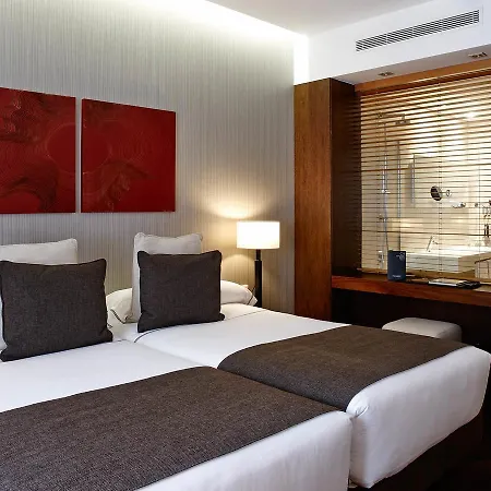 Hotel Carris Ribeira 4*